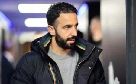 مدرب مانشستر يونايتد: كل اللاعبين لديهم فرصة للمشاركة في نهائي الدوري الأوروبي