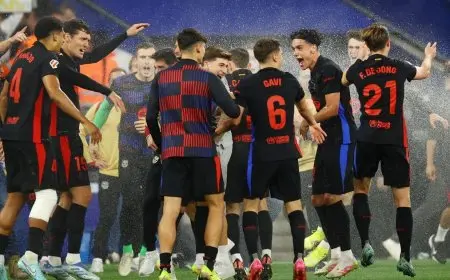 إسبانيول يوقف احتفالات لاعبي برشلونة بالليغا وتهنئة من تيباس