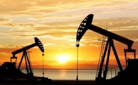 النفط يتجه لتحقيق ثانى ارتفاع أسبوعى مع انحسار التوترات التجارية بين أمريكا والصين