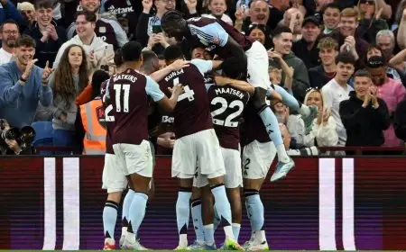 أستون فيلا يتفوق على توتنهام والآمال تتزايد في الحصول على مقعد بدوري أبطال أوروبا