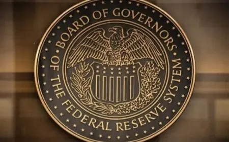 الاحتياطى الفيدرالى الأمريكى يعتزم خفض عدد موظفيه بنسبة 10% خلال عامين