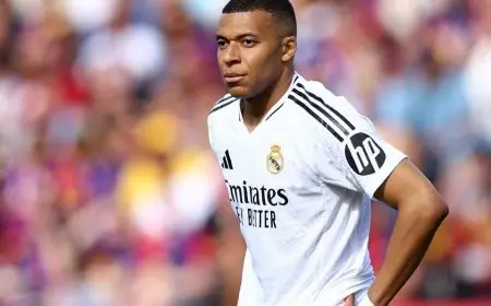 برشلونة يقدم عرضاً لـ”خصم مبابي”