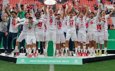 كولن يعود إلى البوندسليغا بعد الفوز الكبير على كايزرسلاوترن