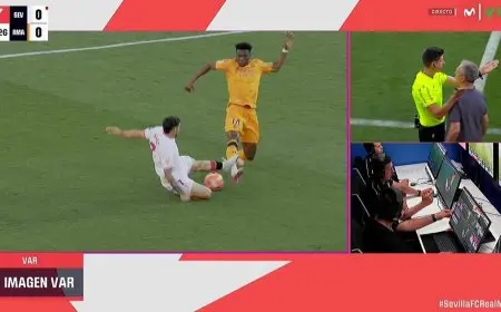 بعد دقيقة واحدة من دخوله.. طرد جديد في إشبيلية أمام ريال مدريد