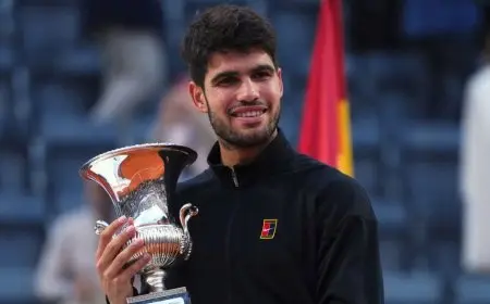 ألكاراز يتغلب على سينر ويحقق لقب البطولة الإيطالية للتنس