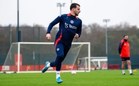 ماونت يتحدى قبل نهائي الدوري الأوروبي ويعد جماهير اليونايتد بالتميز