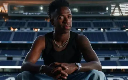 فالنسيا يلوح باتخاذ القضاء كسبيل بسبب فينيسيوس في بيان قوي اللهجة