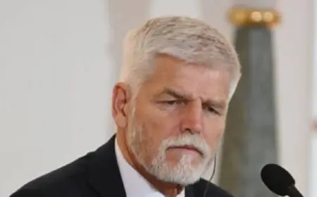 رئيس التشيك يبدأ زيارة عمل إلى بلجيكا لإجراء محادثات مع مسؤولى الاتحاد الأوروبى والناتو