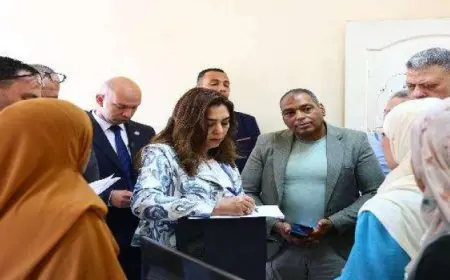 وزيرة التنمية المحلية تقوم بجولة مفاجئة على مركز ومدينة الصف بالجيزة