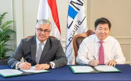 رئيس اقتصادية قناة السويس يوقع عقد مشروع شركة “هايتكس” الصينية باستثمارات 17 مليون دولار