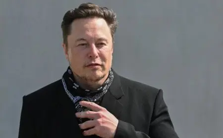 إيلون ماسك: سأبقى في منصب الرئيس التنفيذي لشركة تسلا لمدة 5 سنوات أخرى