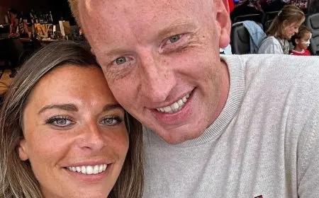 العائلة أولاً.. المدرب ستيل يترك لانس من أجل زوجته المريضة