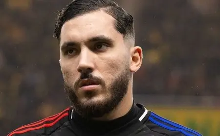 صدمة للجزائر.. ريان شرقي يرتدي قميص منتخب فرنسا للمرة الأولى