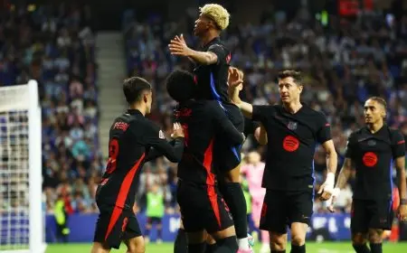 برشلونة يشرع في وضع خطط الموسم القادم.. ماذا يختمر في ذهن فليك؟