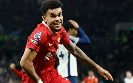 أسباب تجعل برشلونة يفضل التعاقد مع لويس دياز بدلاً من نيكو ويليامز