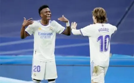 «فن راقٍ يا لوكا».. رسالة مؤثرة من «فينيسيوس» لـ «مودريتش» بعد مغادرته ريال مدريد