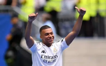 كليان مبابي يفوز بجائزة أفضل لاعب في ريال مدريد لموسم 2024-2025