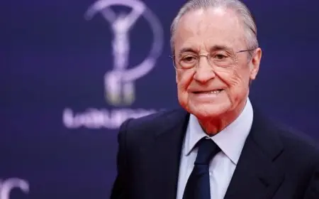 فيديو.. فلورنتينو بيريز رئيس ريال مدريد يت泣 في وداع مودريتش وأنشيلوتي