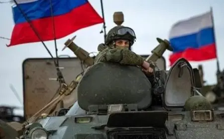 مقتل وإصابة 15 شخصا في هجوم روسي على خميلنيتسكي وميكولايف