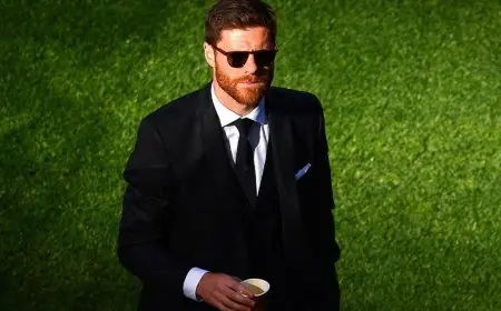 تشابي يصل إلى مدريد استعداداً لتقديمه كمدرب لريال مدريد