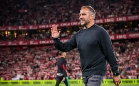 فليك: يشيد بتشابي ألونسو ودوره في رفع مستوى لاعبي باير ليفركوزن