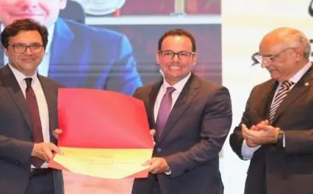 وزير الثقافة يُدشن تطبيق “ذاكرة المدينة” لتوثيق تاريخ المدن المصرية