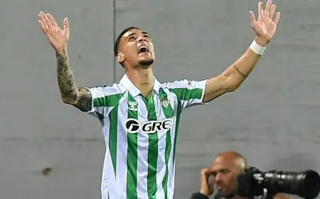 أنتوني يبكي ويكشف حقائق م shocking مع مانشستر يونايتد