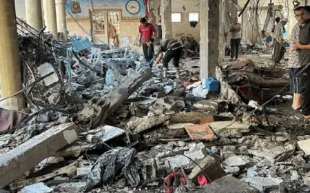 استشهاد 56 فلسطينيًا منذ فجر اليوم بينهم 36 شهيدًا فى مجزرة استهداف مدرسة تؤوى نازحين بغزة