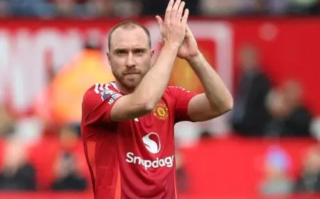 إريكسن: كان على مانشستر يونايتد أن يشعر بالحظ بعدم الهبوط