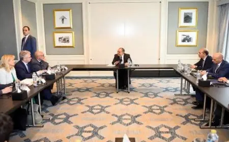 وزير الخارجية يعرب عن تطلع مصر لمواصلة العمل المشترك مع كافة مؤسسات الاتحاد الأوروبى