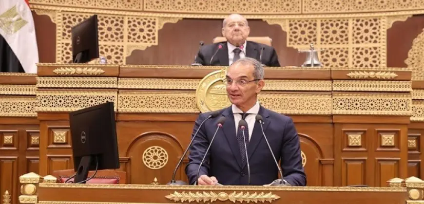 وزير الاتصالات: تأهيل 1000 طالب جامعى سنوياً من خلال مبادرة “مهارات سيبرانية”