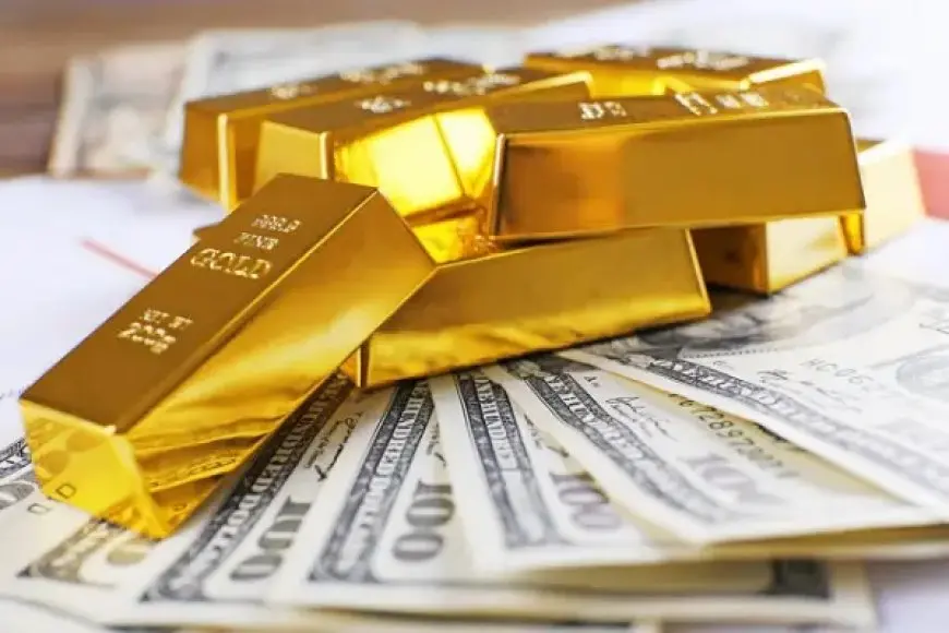 أسعار الذهب والدولار الآن.. استقرار الذهب وانخفاض الدولار