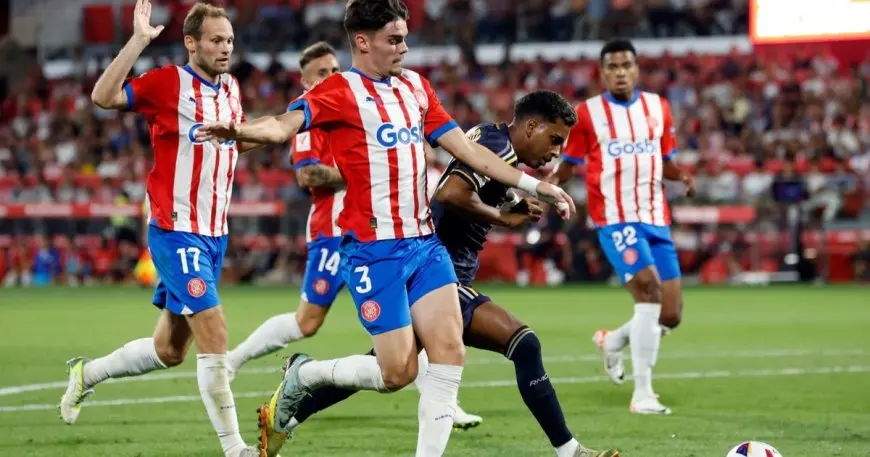 أتلتيكو “يحقق اتفاقاً” مع مدافع مرفوض من ريال مدريد