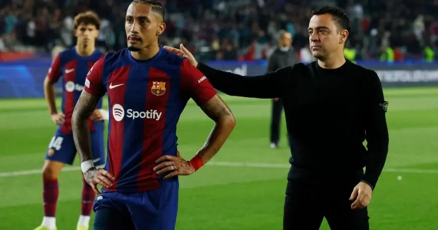 رافينيا ينتقد تشافي ويختار صلاح وثلاثة لاعبين من ريال مدريد لجائزة الكرة الذهبية