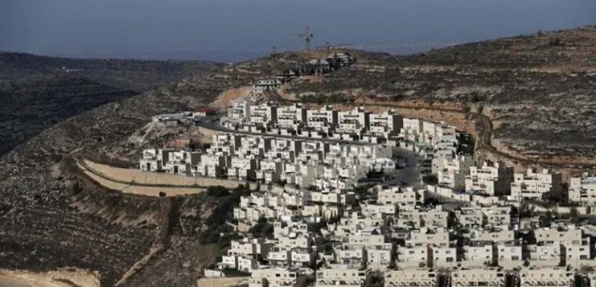 هيئة “الجدار والاستيطان” الفلسطينية: سلطات الاحتلال تخطط لبناء أحياء استيطانية كبيرة بالضفة