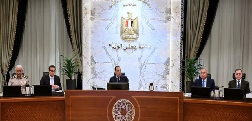 رئيس الوزراء يُكلف الوزراء المعنيين بتنفيذ توجيهات الرئيس السيسى خلال احتفالية عيد العمال