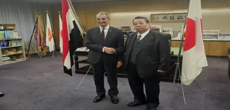 وزير الاتصالات يبحث مع نظيره اليابانى دعم التعاون فى مجالات الذكاء الاصطناعى والأمن السيبرانى