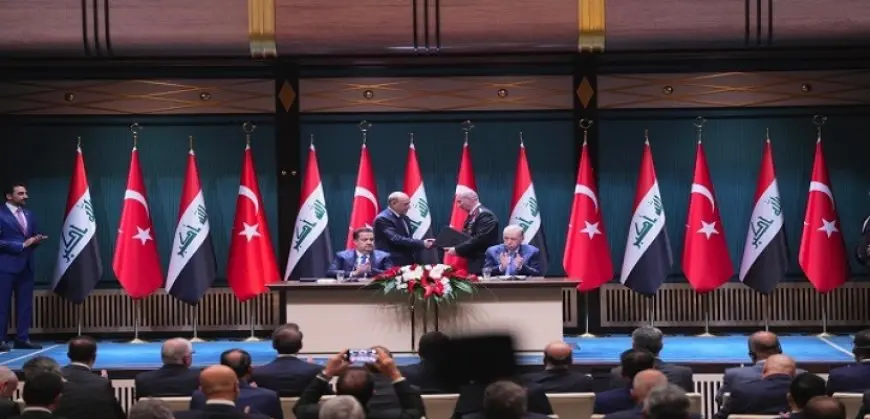 رئيس الوزراء العراقى والرئيس التركى يشهدان مراسم توقيع مذكرات تفاهم بين بغداد وأنقرة