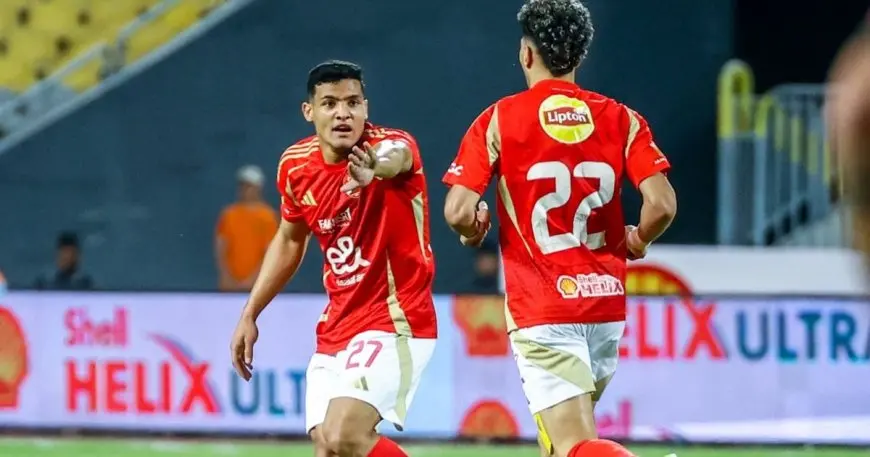 الأهلي يتصدر البطولة بعد انتصار مثير على المصري بأربعة أهداف