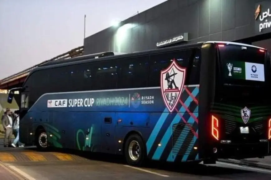 وصول حافلة الزمالك إلى ستاد المقاولون العرب استعدادًا لمواجهة سيراميكا كليوباترا