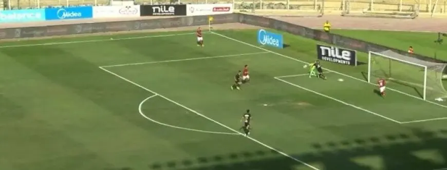 خطأ فادح.. ناصر منسي يحرز الهدف الأول للزمالك ضد سيراميكا كليوباترا «فيديو»