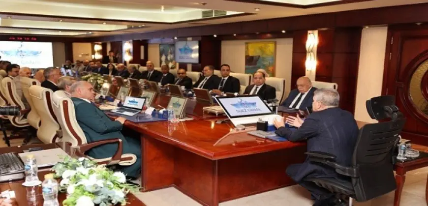 رئيس هيئة قناة السويس يجتمع بممثلي 25 من الخطوط والتوكيلات الملاحية لاستعراض التطورات الإيجابية