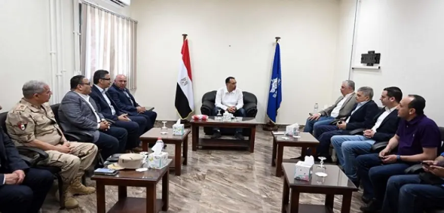 بال .. رئيس الوزراء يبدأ زيارة لتفقد وافتتاح عددٍ من مشروعات “المنطقة الاقتصادية لقناة السويس” شرق وغرب بورسعيد