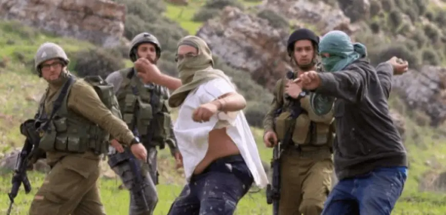مستوطنون يهاجمون فلسطينيين جنوب الخليل