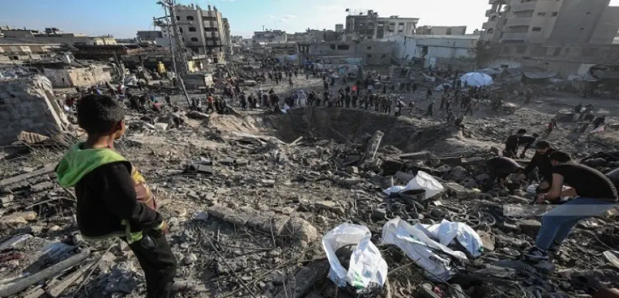 6 شهداء فلسطينيين بينهم أب وابنته بقصف إسرائيلى على مدينتى غزة وخان يونس
