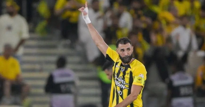 بنزيما وفابينيو يحذران: الاتحاد لم يضمن لقب الدوري السعودي بعد