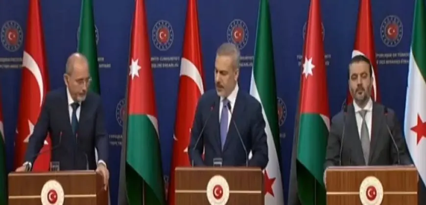 وزراء خارجية تركيا والأردن وسوريا يؤكدون دعم بلادهم لسوريا على كافة المستويات