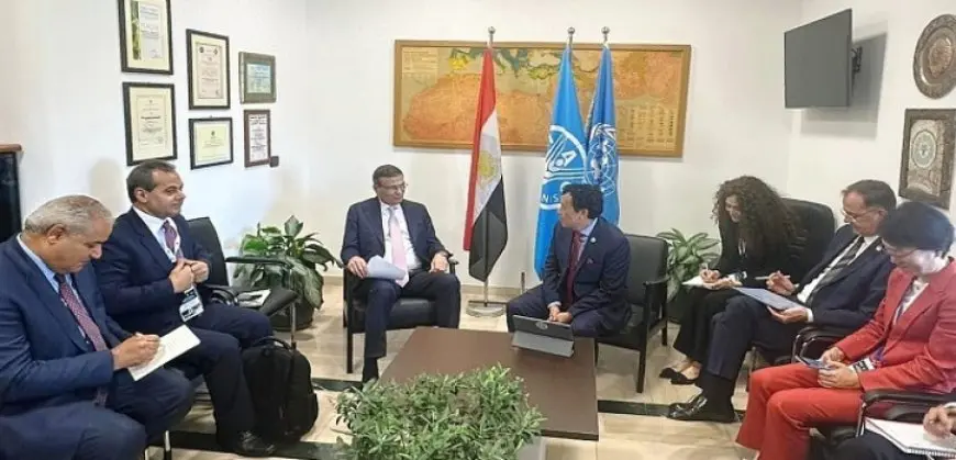 وزير الزراعة يلتقى مدير ” الفاو” لبحث تعزيز التعاون المشترك في المجال الزراعى