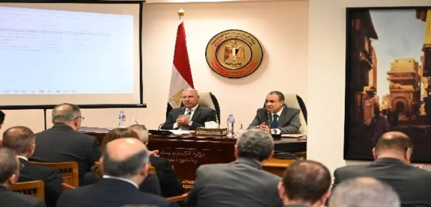 وزير الخارجية: الوزارة تولى أهمية لتعزيز الدبلوماسية الاقتصادية مع مختلف دول العالم