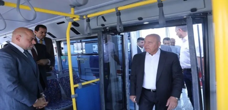 وزير النقل يتفقد المرحلة الأولى لمشروع الأتوبيس الترددى BRT ويطمئن على جاهزية التشغيل
